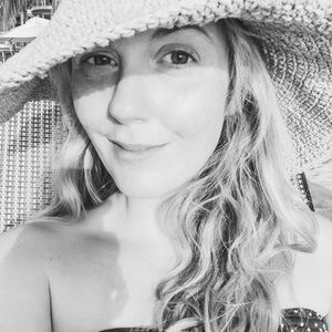 Meet your Posher, Charlotte